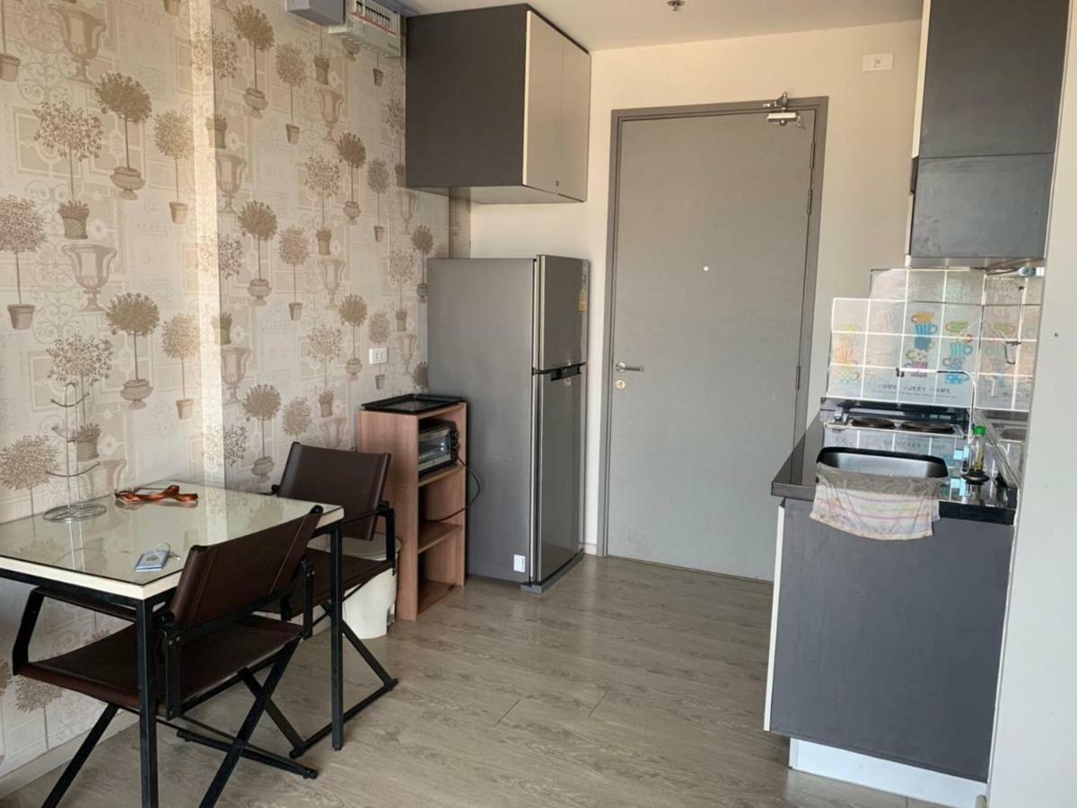 The Base Apartment Pattaya Exterior photo
